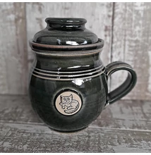 Zöld cicás szűrős bögre, emblémás - pufi