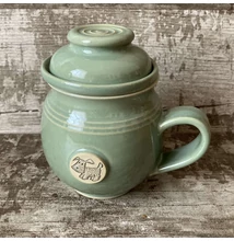 Almazöld kutyás szűrős bögre, emblémás - pufi