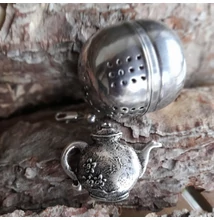 Teatojás  - teás csészével