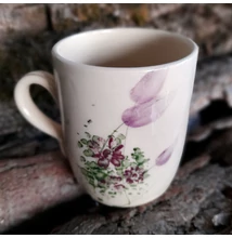 Lila virágos kerámia bögre