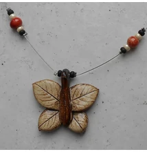 Kerámia nyaklánc - pillangós 3.