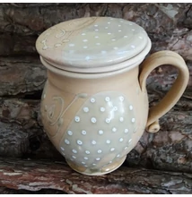 Szűrős bögre 3. - krémszínű pöttyös