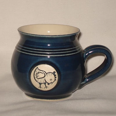 Kék csésze csibével - kicsi, emblémás