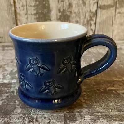 Kék baglyos bögre  - kicsi, nyomott mintás